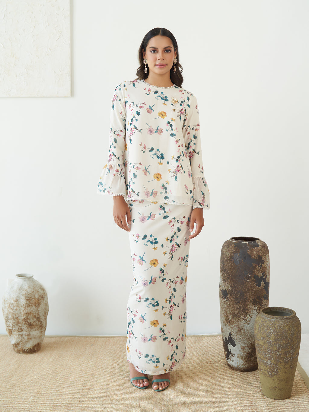 Raha Kurung in Off White