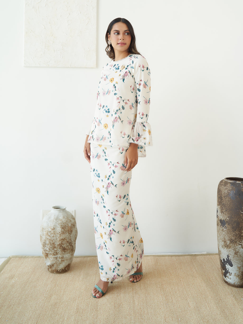 Raha Kurung in Off White