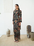 Amara Kurung in Black